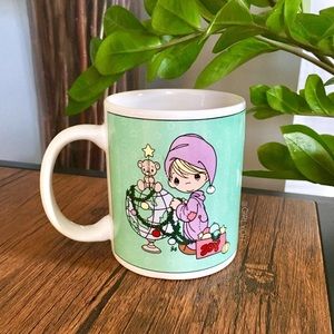 1996 Precious Moments World Trimmed With Joy Cup